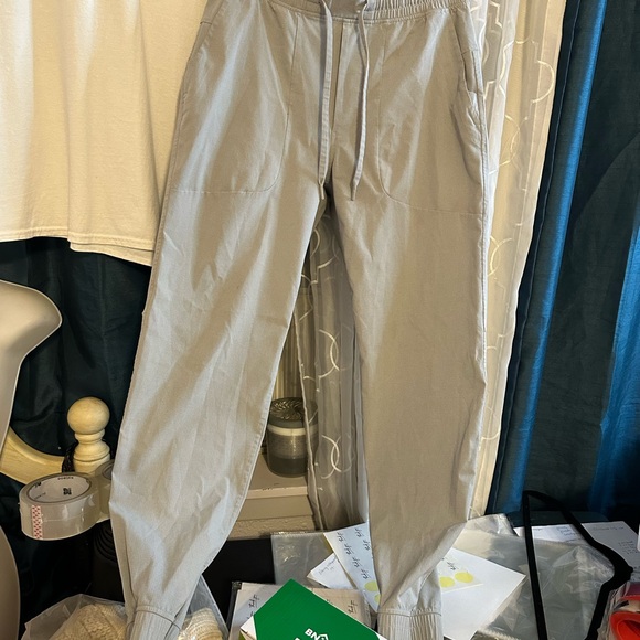 lululemon athletica Pants - Lululemon Athletica Light Gray Ankle Pants